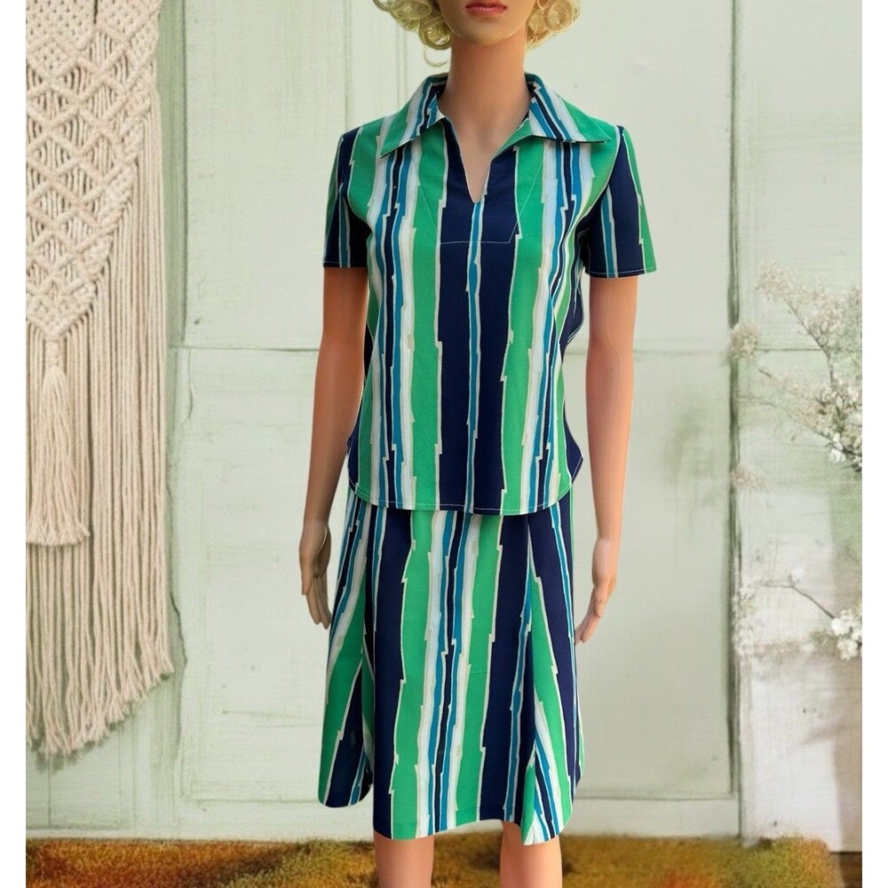 Vintage 1970s Skirt Set Two Piece Dress Set Butterfly Collar Stripe Green Blue